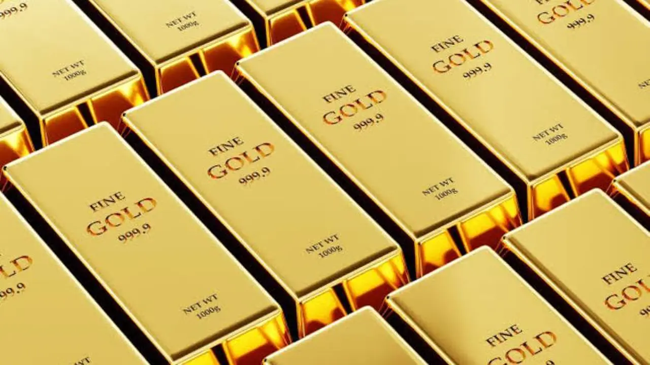 سعر الذهب عيار 21 يصل إلى 7180 جنيهاً في تعاملات الأربعاء 15 أبريل 2026